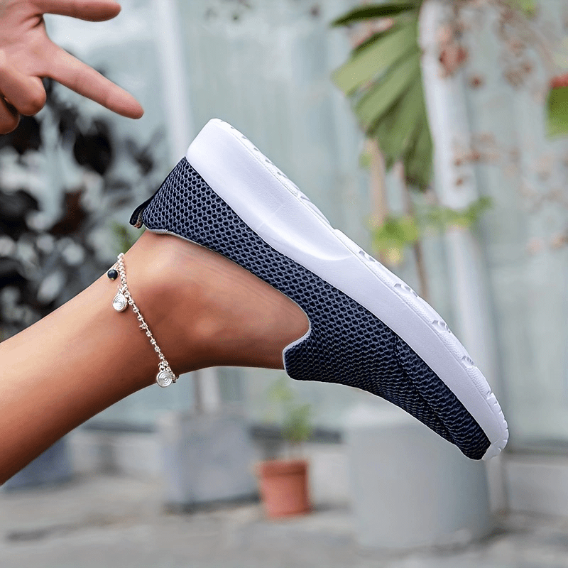 Women's Mesh Flat Sneakers Breathable Slip-On Shoes