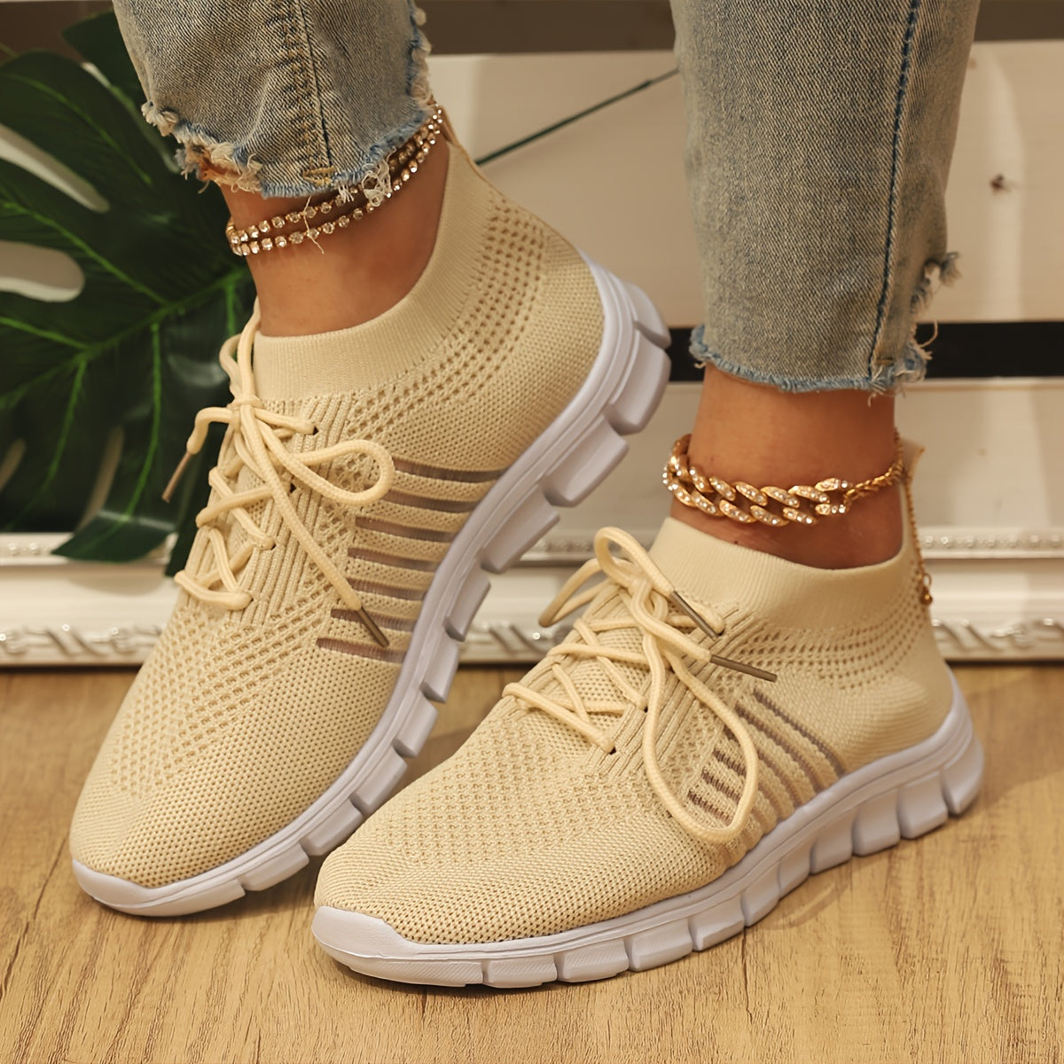 Women's Knitted Sports Shoes Comfy Solid Low Top Running Shoes