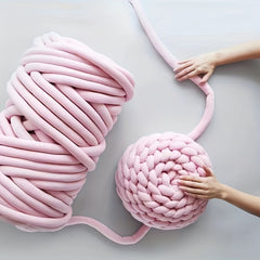 1000g Heart Filled Hand Knitting Yarn - 36m