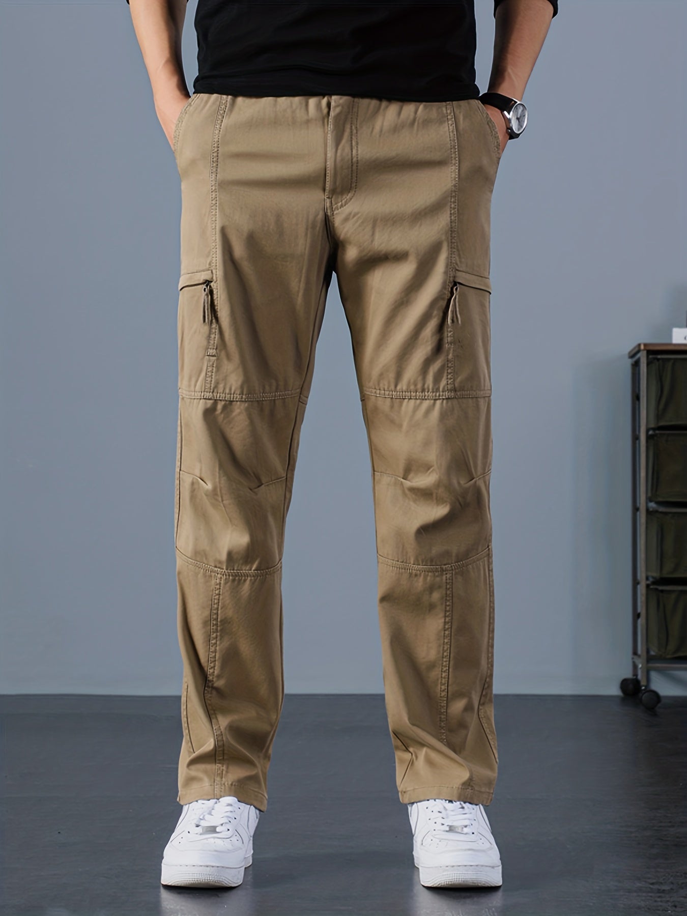 Men's Solid Casual Trousers with Zipper Pockets