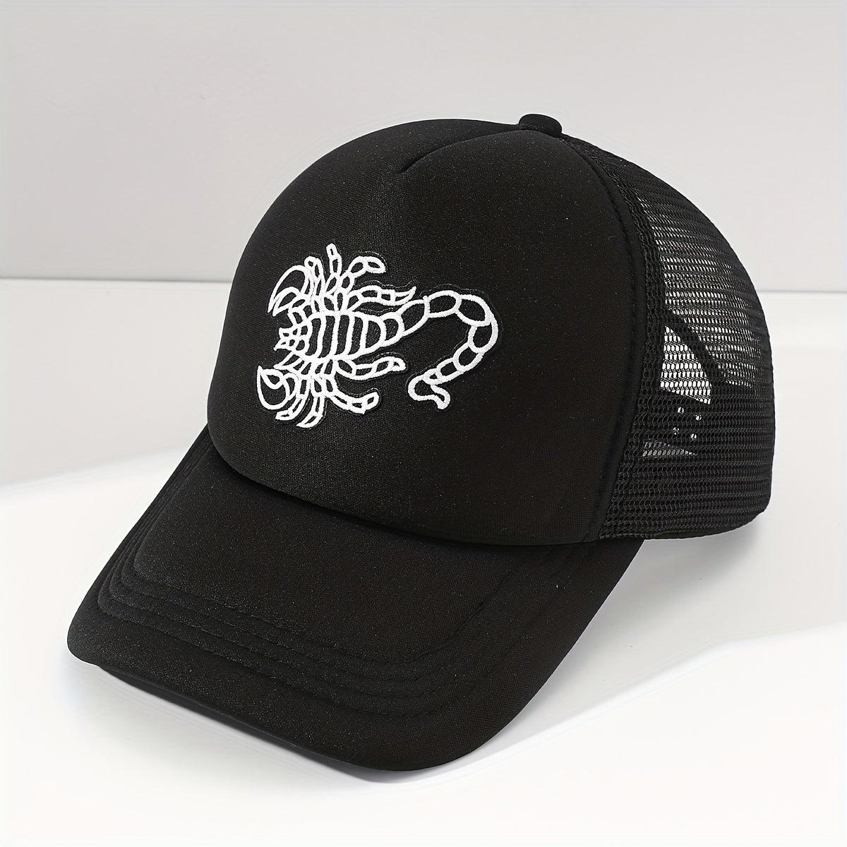 Scorpion Embroidery Trucker Hat Adjustable Baseball Cap