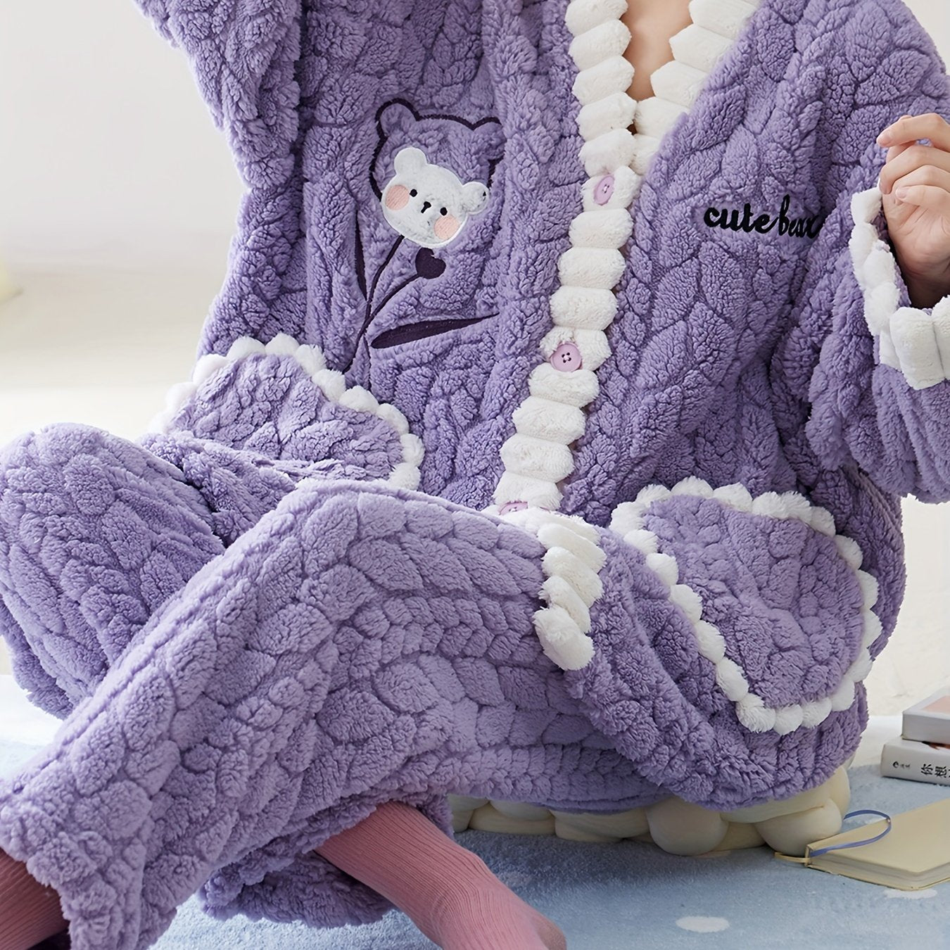 Bear Print Pajama Set Long Sleeve Top & Pants Women's Sleepwear