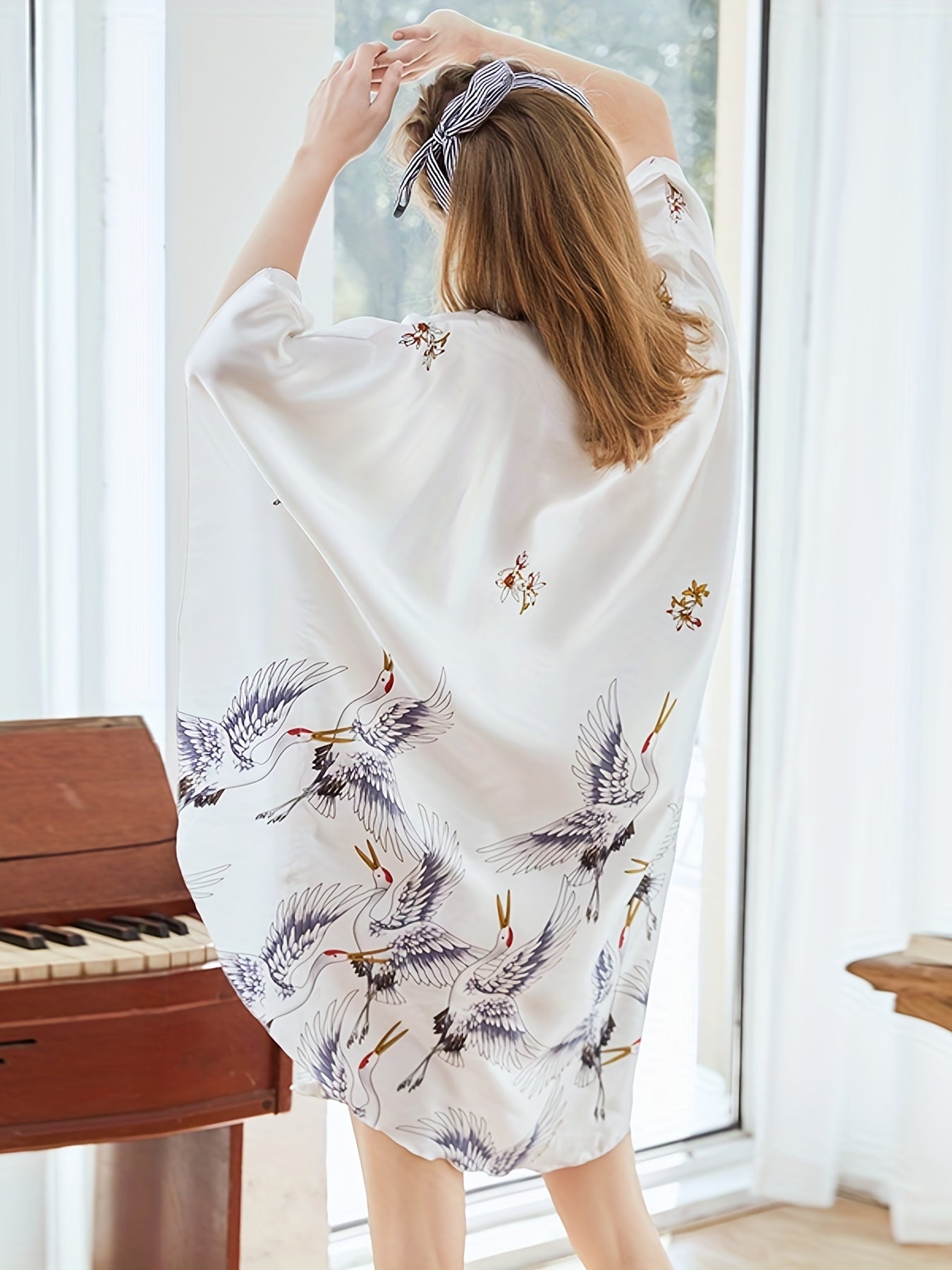 Crane Print Satin NightDress Batwing Sleeve Crew Neck Loose Pajama Dress Women's