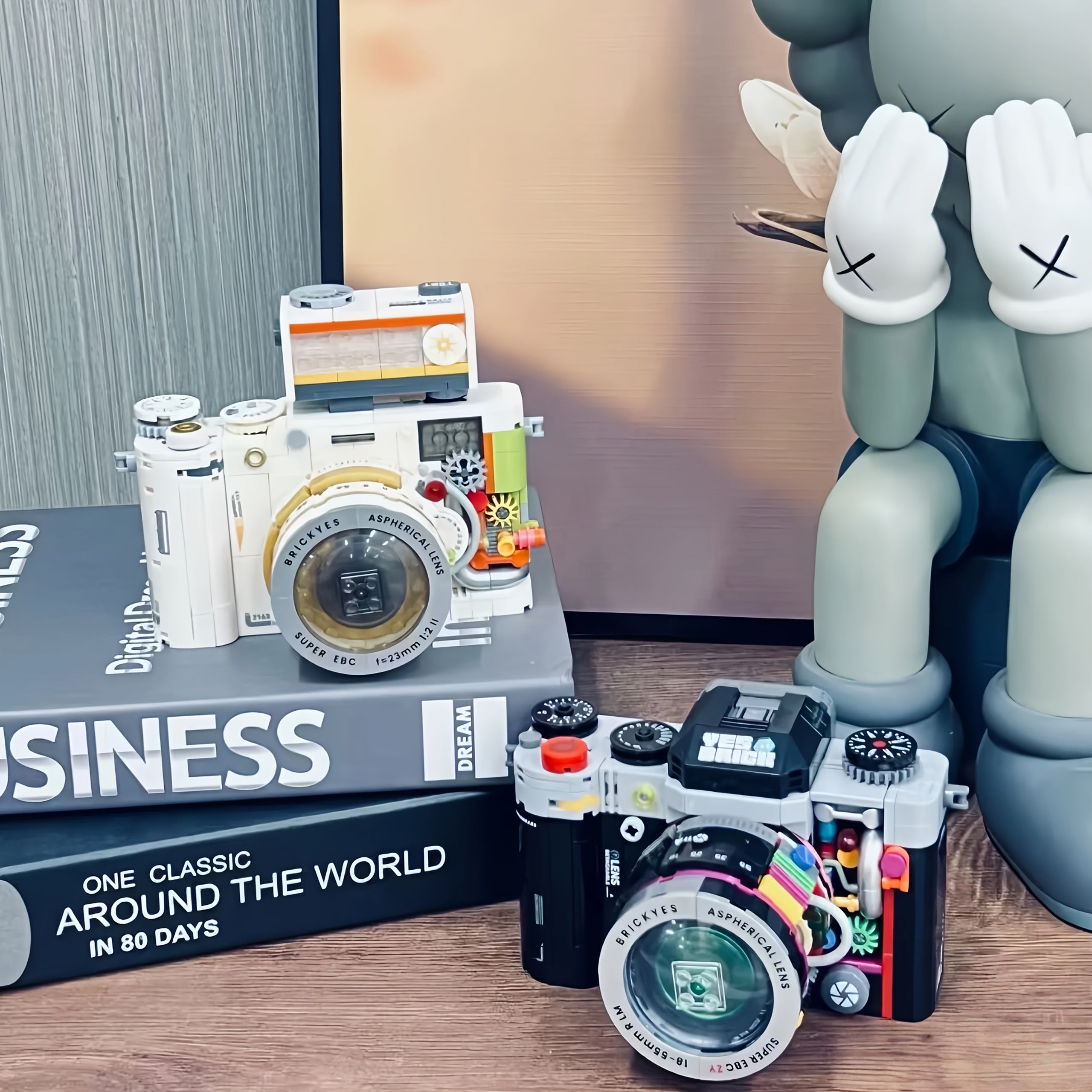 Vintage Camera Building Blocks & Retro Photography Set