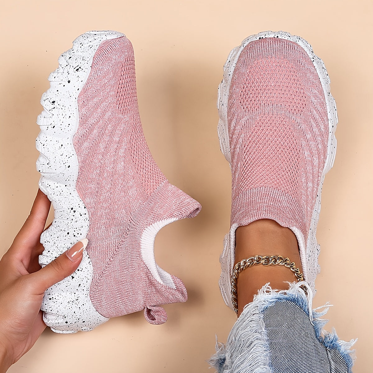 Women's Knitted Running Shoes Lightweight Slip On Sports Shoes