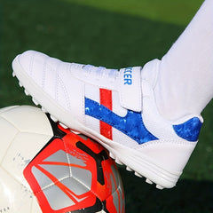 Kids Professional TF Soccer Shoes Lightweight Breathable Non Slip Cleats