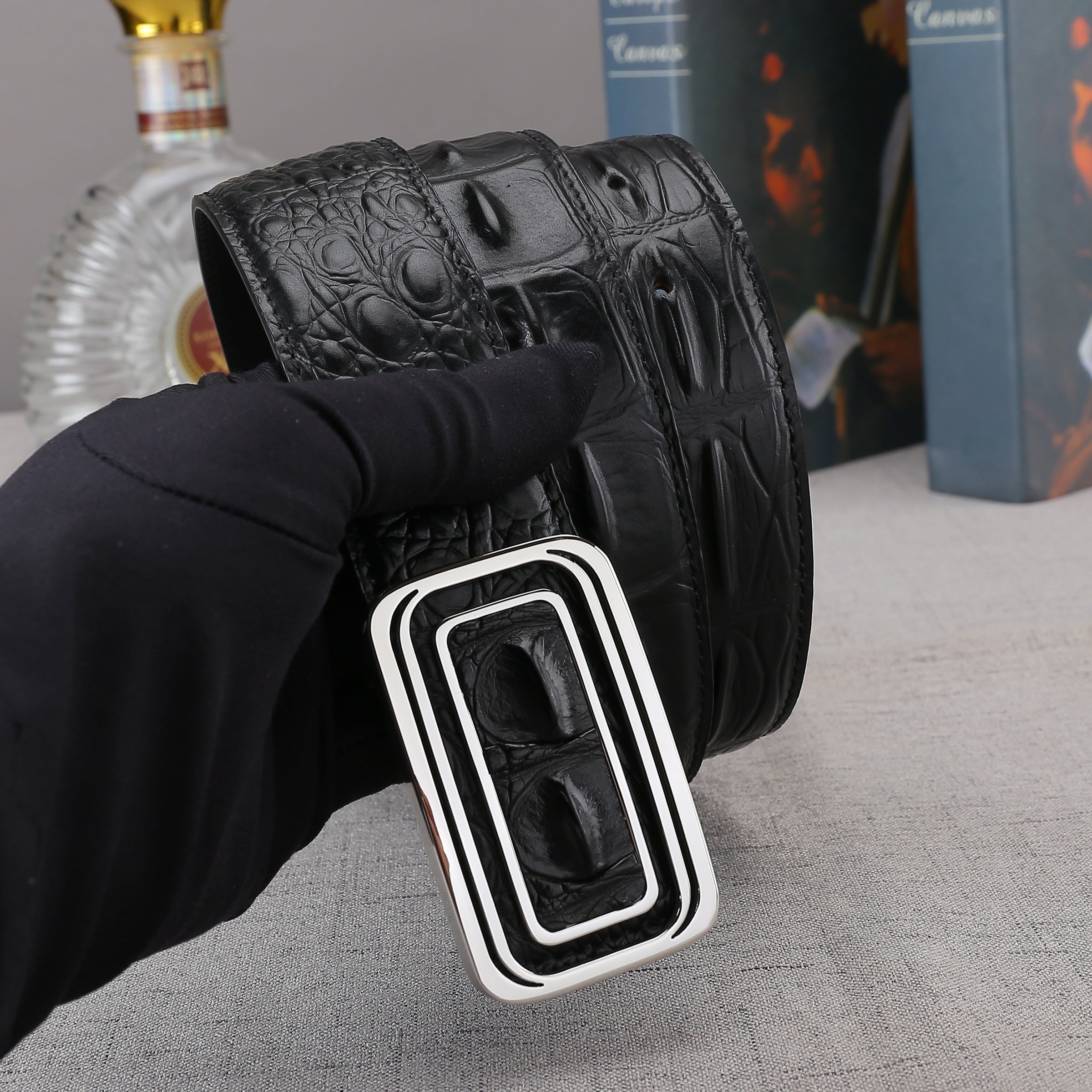 Men's Crocodile Pattern Cowhide Belt with Stainless Steel Buckle