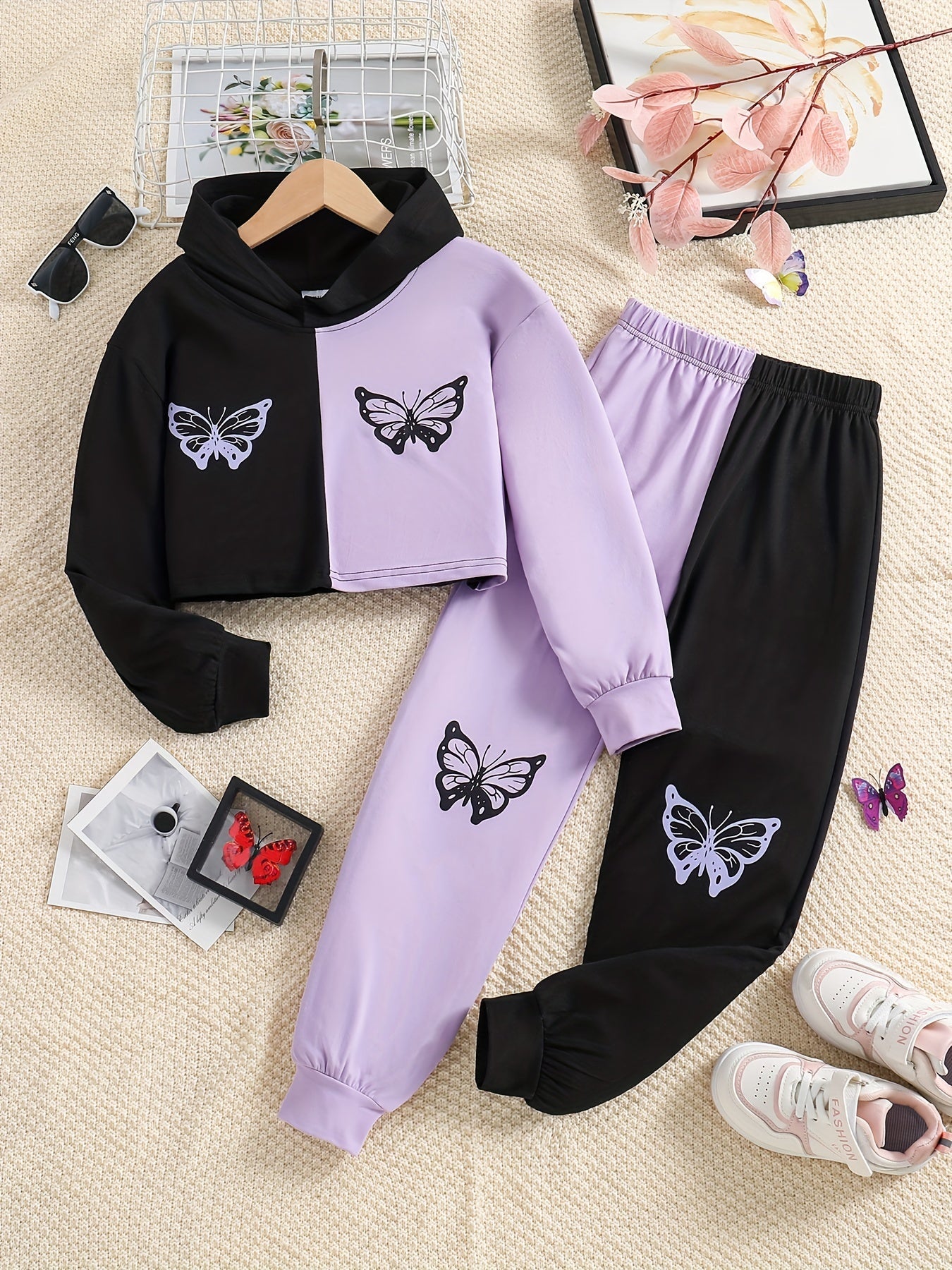 Girls Butterfly Print Hoodie & Sweatpants Set