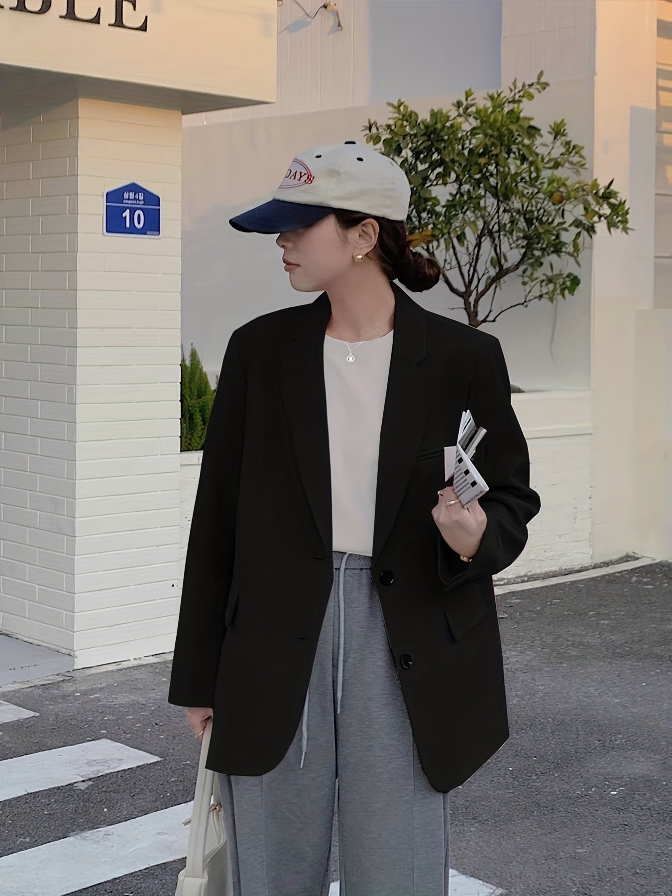 Solid Button Front Blazer Lapel Long Sleeve Blazer for Office & Work