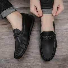 Men's Moc Toe Loafer Shoes Comfy Slip On Shoes