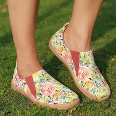 Women's Floral Printed Slip-On Canvas Shoes Low Flat Casual Comfy Travel Shoes