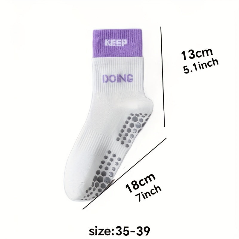 2 in 1 Letter Graphic Yoga Socks - Cozy & Breathable Mid-Tube Socks
