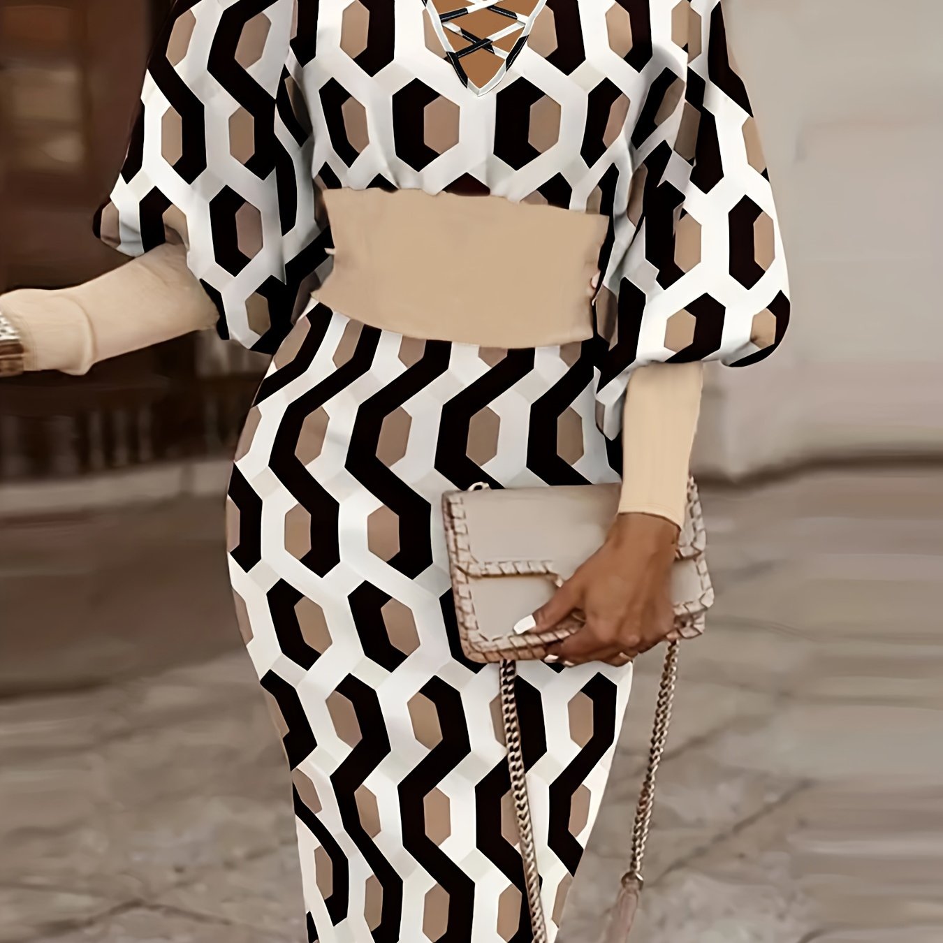 Geometric Print Lantern Sleeve V Neck Bodycon Dress