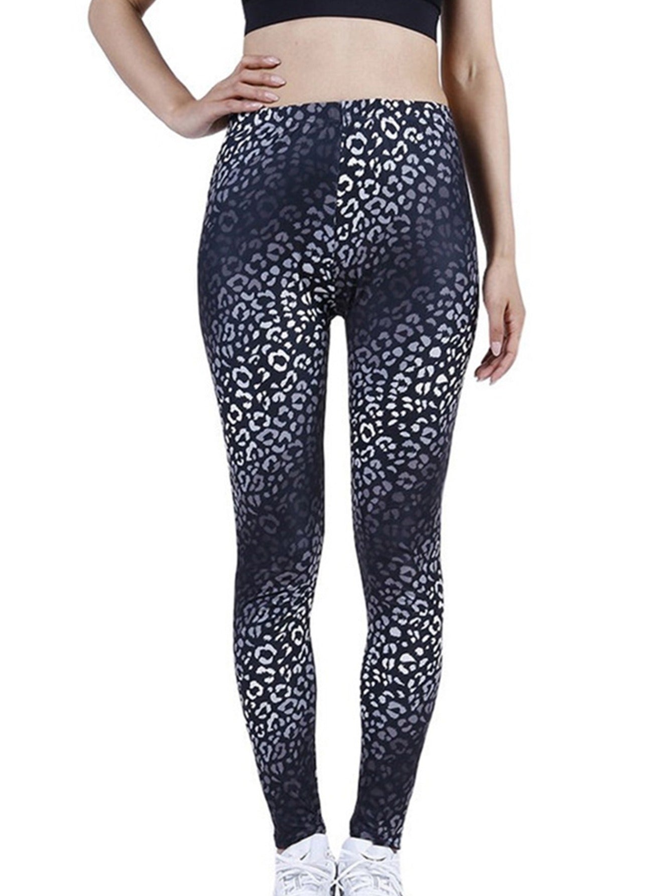 Women's Ombre Leopard Cropped Pants