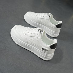 Women's Lace-Up Non-Slip Skate Shoes with Thick Sole