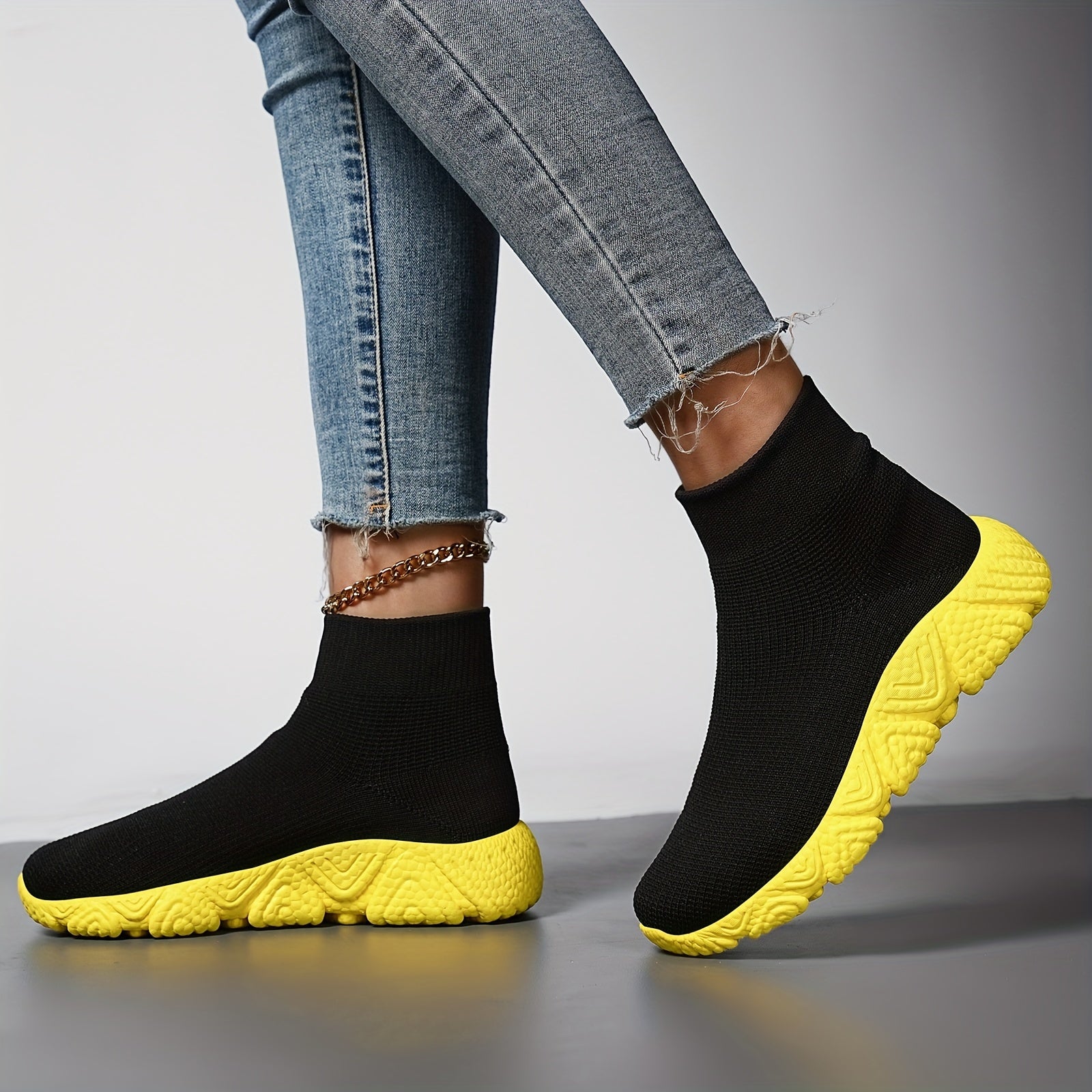 High Top Flyknit Running Shoes Breathable Slip On Sneakers