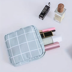 Plaid Pattern Storage Pouch Zipper Lightweight Sanitary Napkin Bag