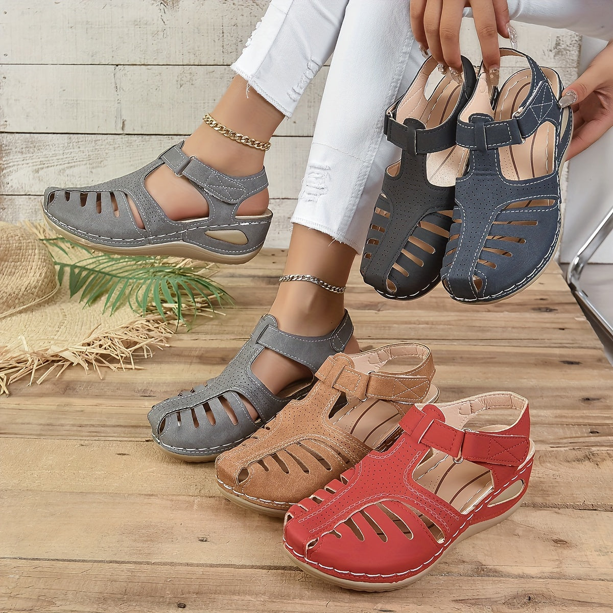 Women's Hollow Out Wedge Sandals Non-Slip Beach Sandals