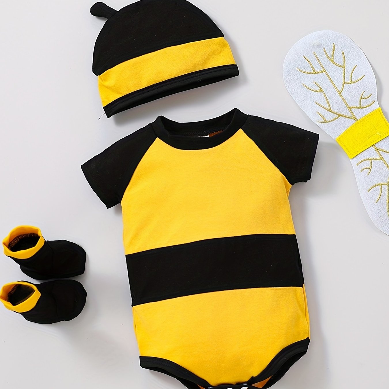 2pcs Baby Block Short Sleeve Onesie & Hat Bee Costume Set Clothes