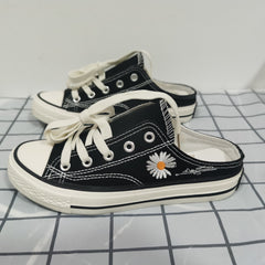 Women's Daisy Embroidered Canvas Mule Shoes