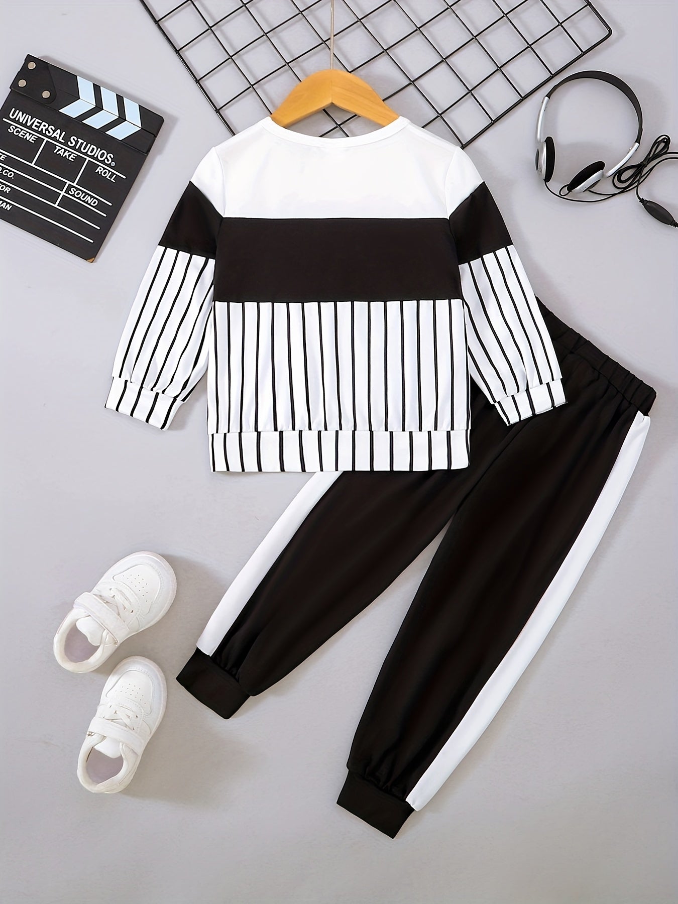 Striped Boy's 2pcs Sunglasses Sweatshirt & Sweatpants Set COOLER VERSION OF DAD