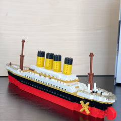 1000 Pcs Cruise Model Building Kit Romantic Fantasy Assembly Gift