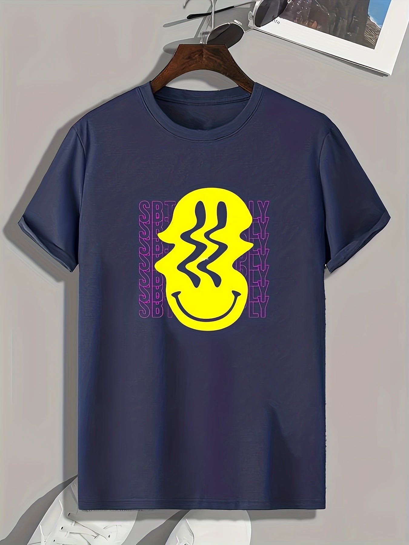 Facial Smile Print Men's Graphic T-shirt for Summer