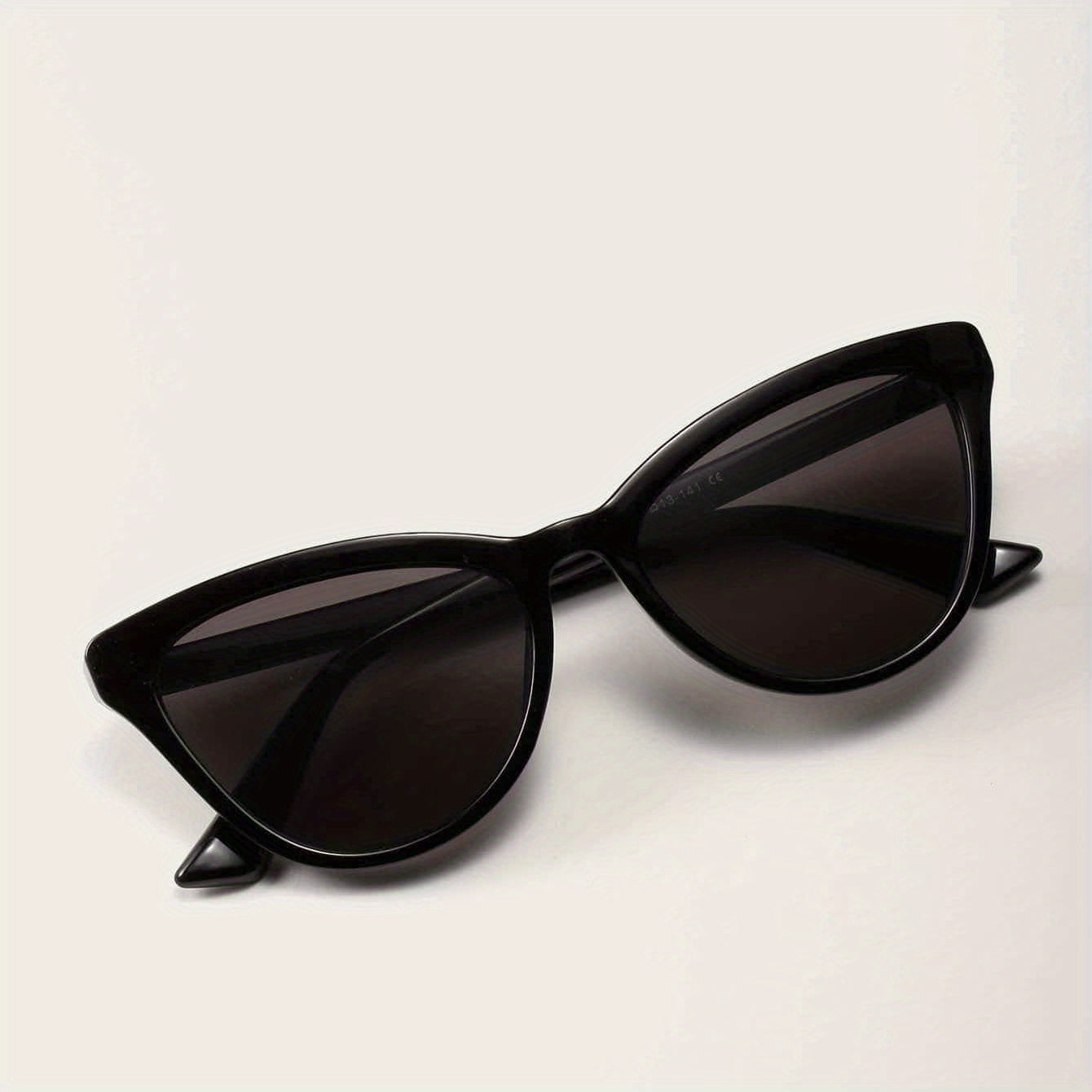 Cat Eye Sunglasses Vintage Anti Glare UV400