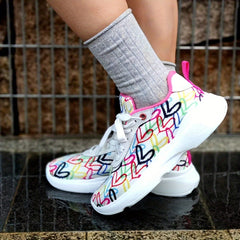 Women's Love Heart Pattern Casual Sneakers