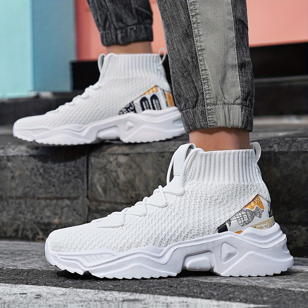 Men's Lightweight Slip On Casual Shoes Breathable Shock Absorbing Sock Shoes