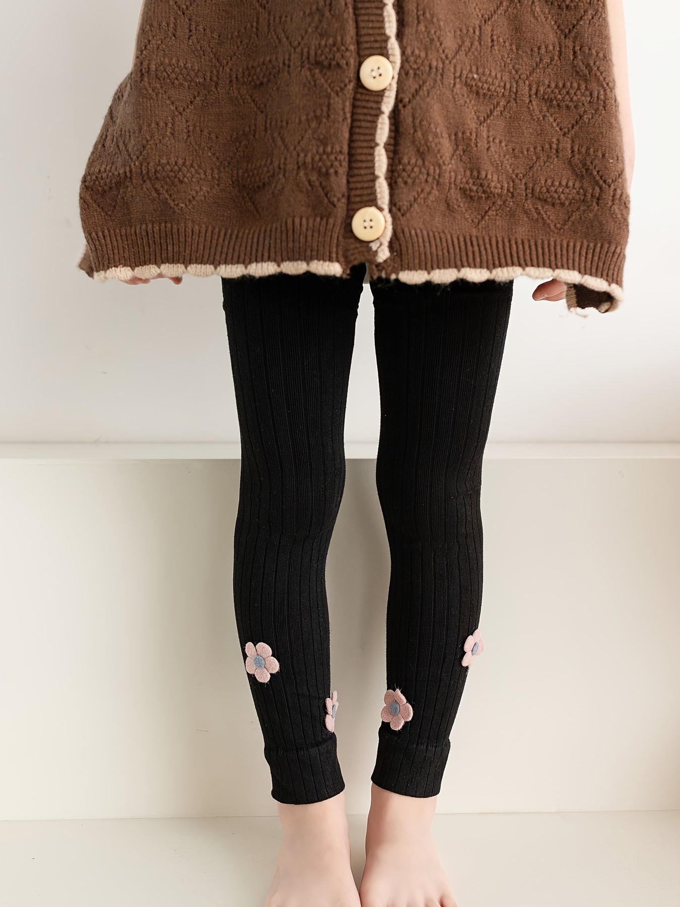 Girls Casual Leggings With Flower Patch Elastic Thermal Pantyhose