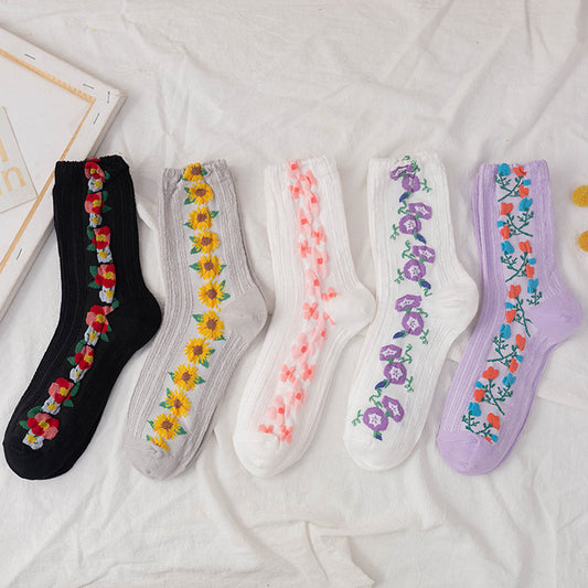 5 Pairs Vintage Floral Embroidered Mid Tube Socks Women's Stockings & Hosiery