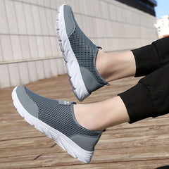 Men's Lightweight Mesh Slip On Sneakers for Outdoor Training