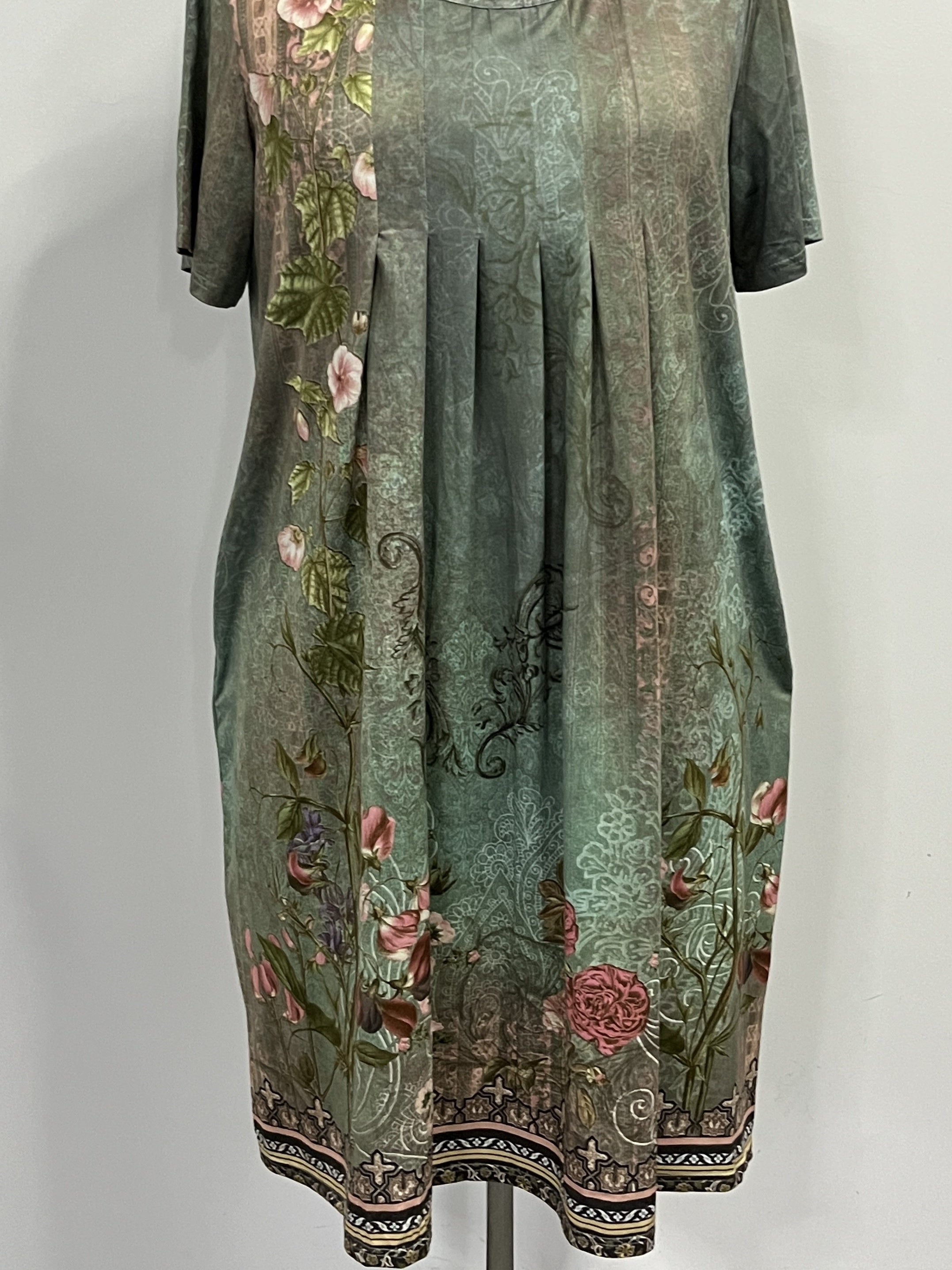 Floral Print Short Sleeve Casual Dress With Pockets