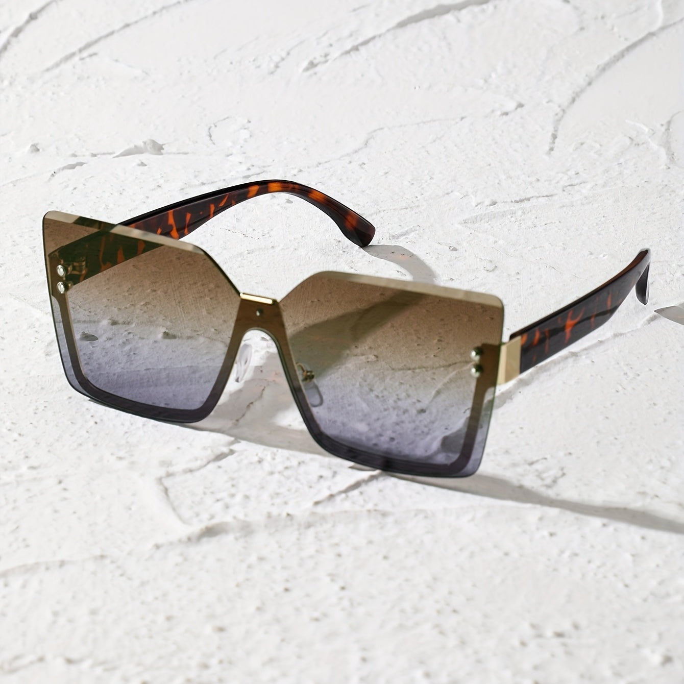 Square Rimless Sunglasses Retro Gradient UV400 Sun Shades for Summer Beach