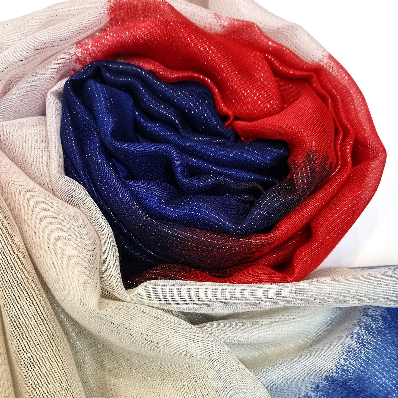Gradient Silver Wire Scarf Frayed Edge Windproof Sunscreen Beach Towel