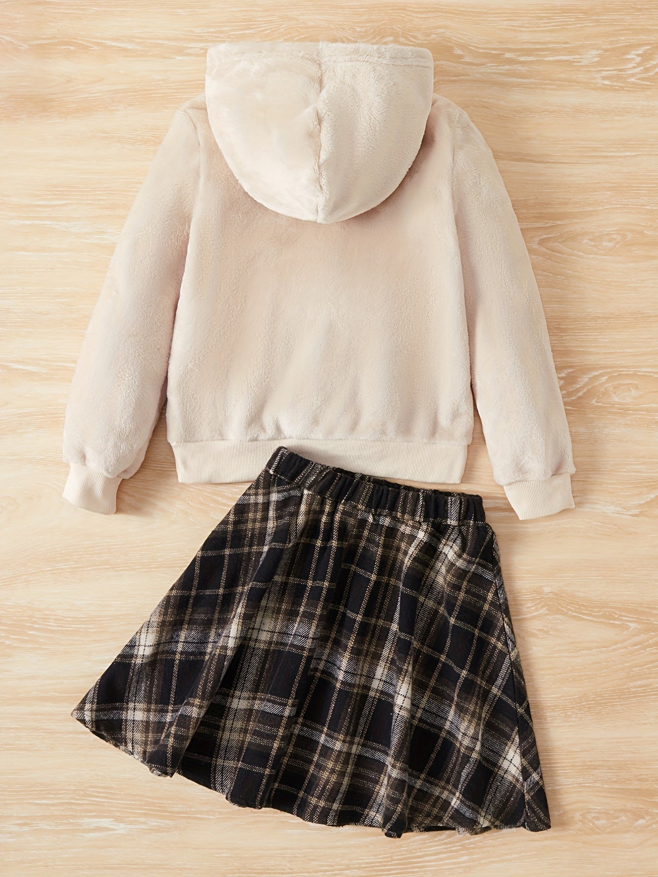 Girl's Preppy Style Outfit 2pcs Fleece Thermal Hoodie & Plaid Skirt Set