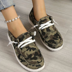 Camouflage Print Canvas Lace-up Flat Sneakers