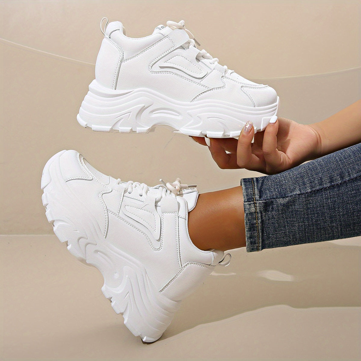 Women's Chunky Running Shoes with Thick Bottom, Comfortable and Non-slip