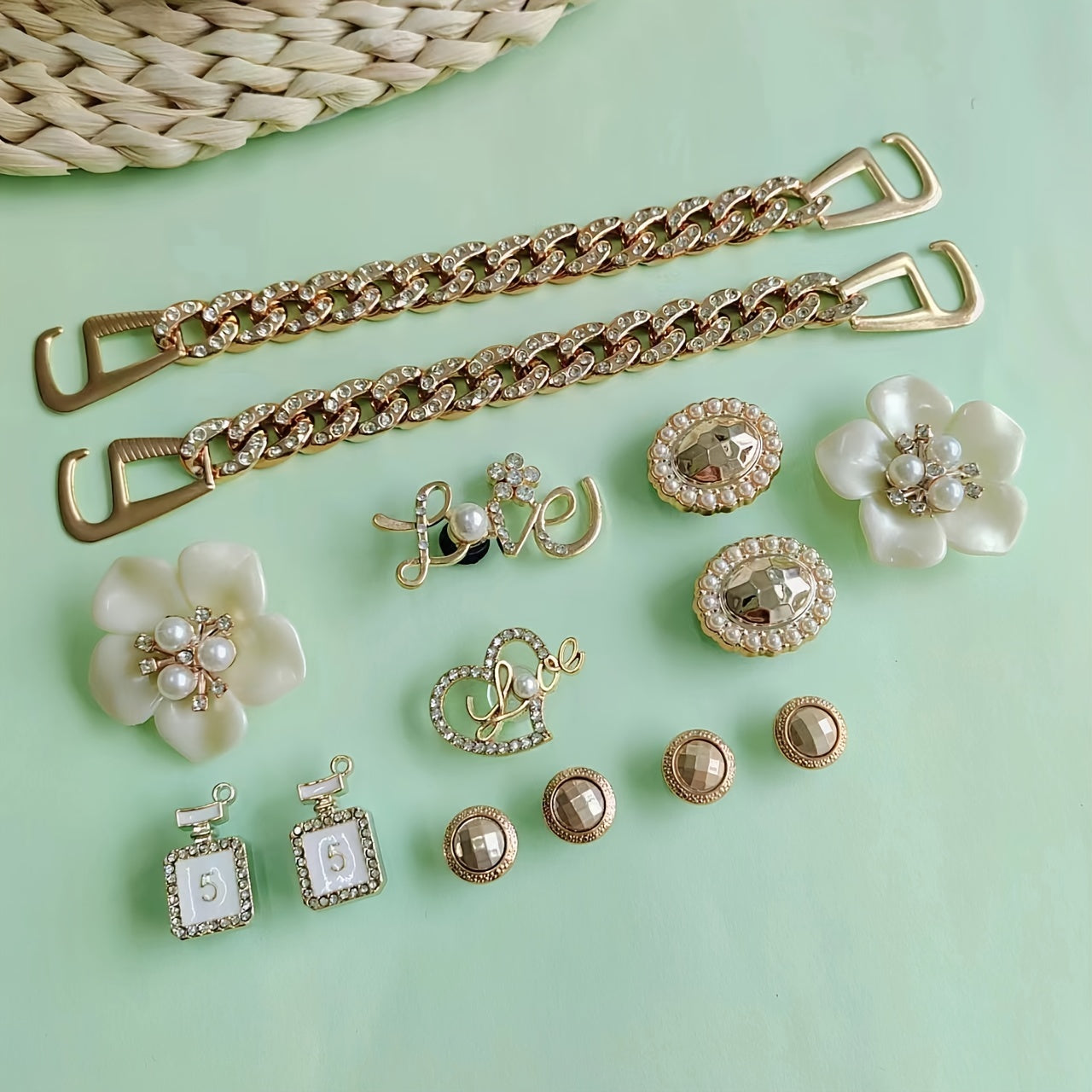 Xiaoxiang Wind Hole Shoe Accessories Flower Alloy Letter Chain