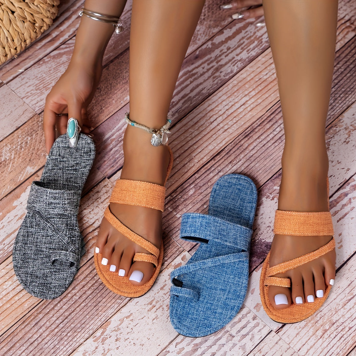Women's Solid Beach Slides Sandals Flat Outdoor Casual Slippers