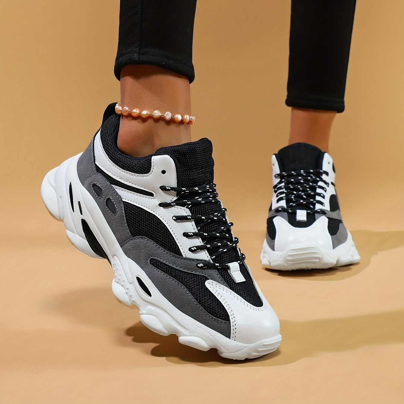Women's Chunky Dad Shoes Soft Sole Lace-Up Outdoor Sneakers