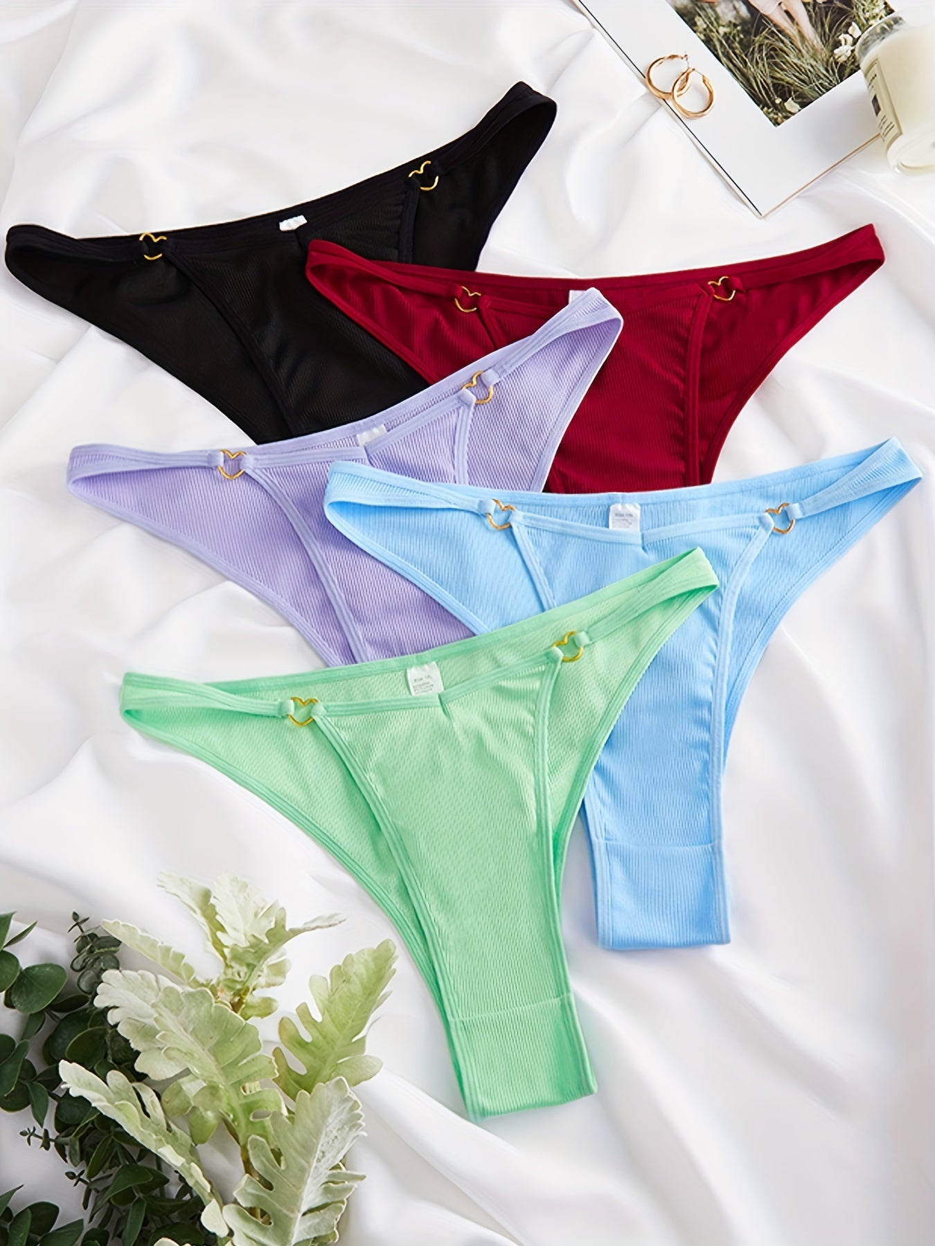 5 Pack Plus Size Panties Set Solid Ribbed Knit Heart Ring Linked Hi