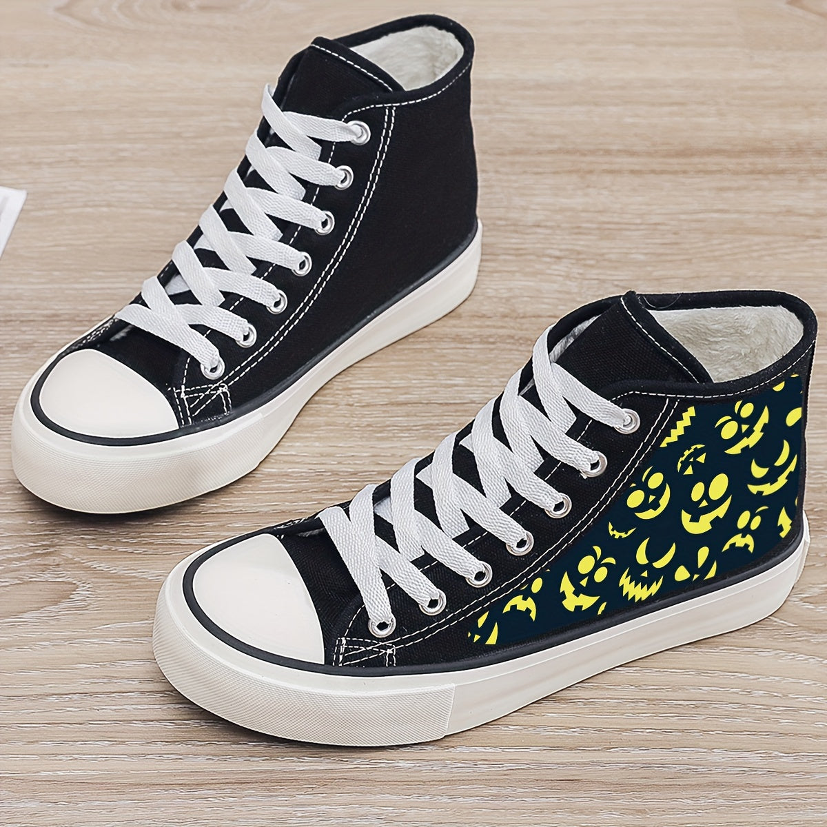 Ghost Face Print Plush Lined Chunky Canvas Sneakers