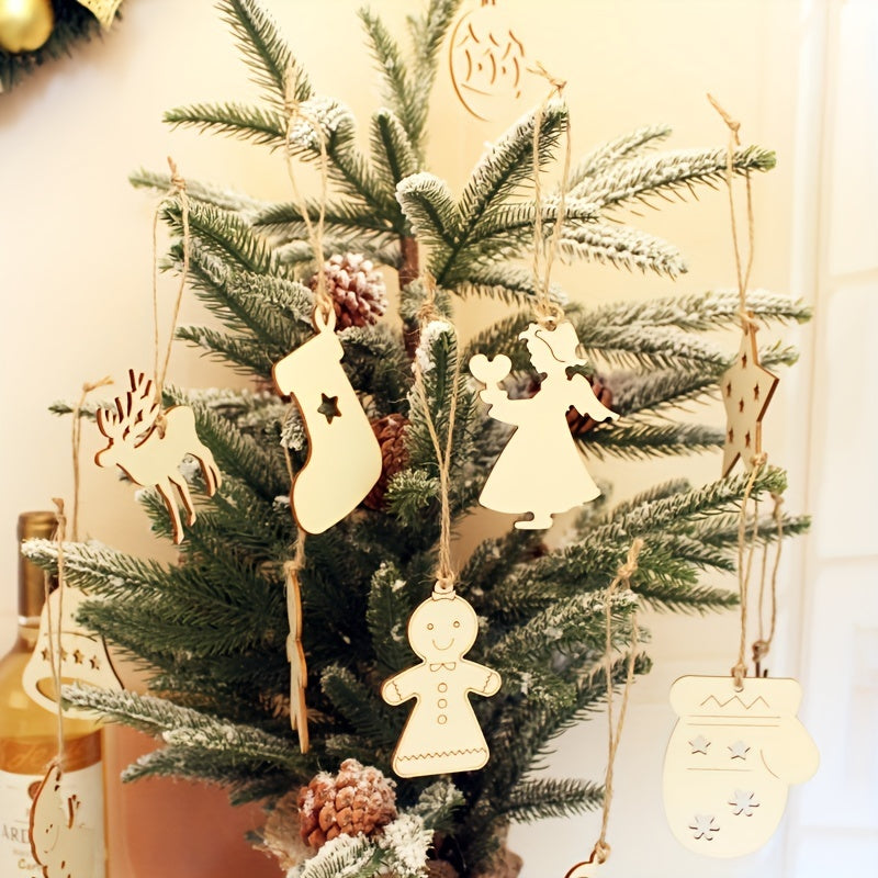 10pcs Engraved Christmas Tree Ornaments Snowflake Wood Chips Cartoon Baubles