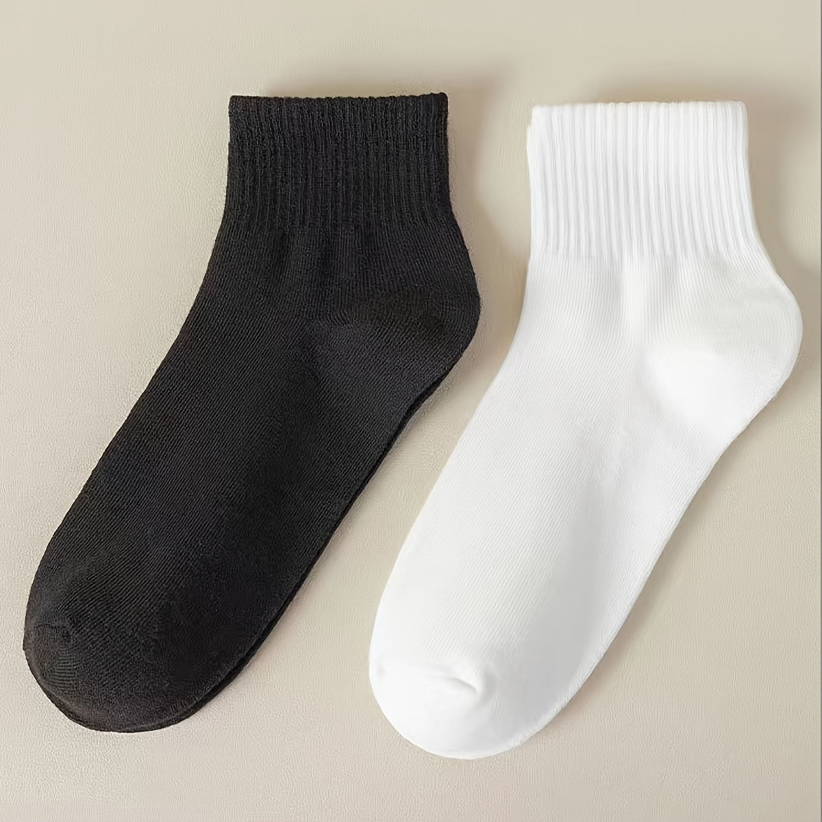 5 Pairs Women's Crew Socks Comfortable Solid Ankle Stockings