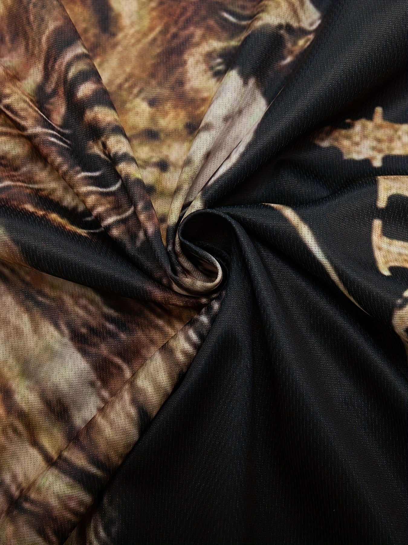 Men's Lion Graphic Print Active Tee for Summer