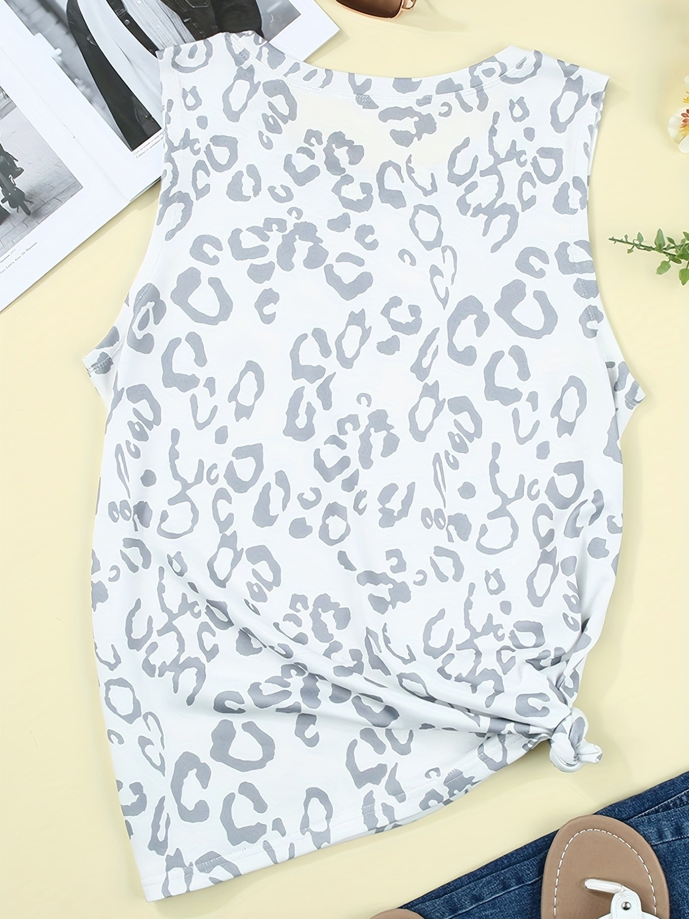 Leopard Print Crew Neck Tank Top Women's Clothing