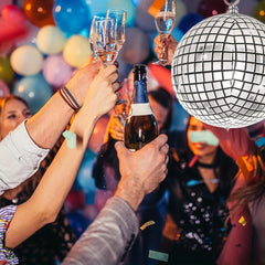 12pcs Silvery Laser Metallic Mirror Disco Balloons 55 88 Cm Large 4D