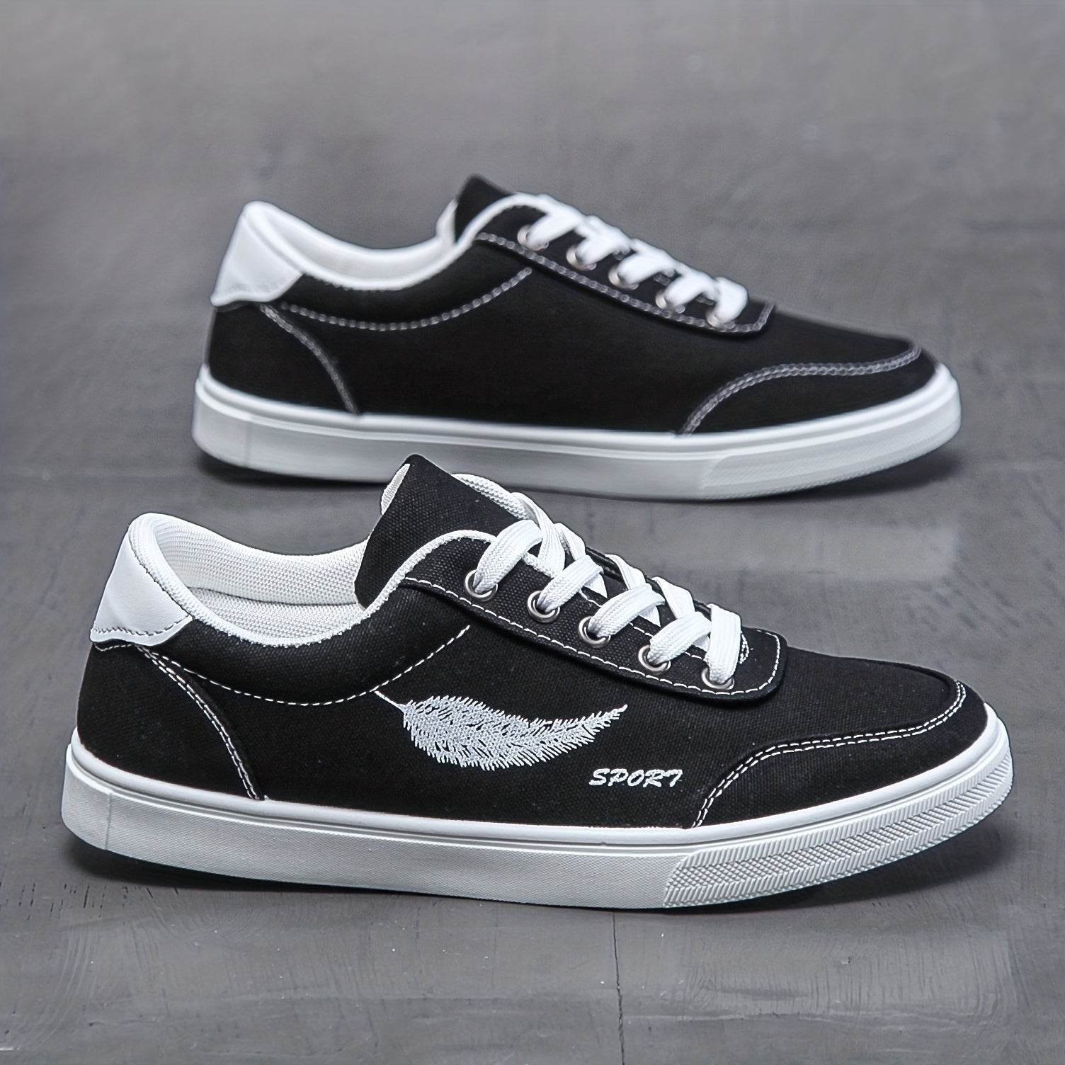 Men's Leaf Pattern Lace up Sneakers Breathable Skate Shoes